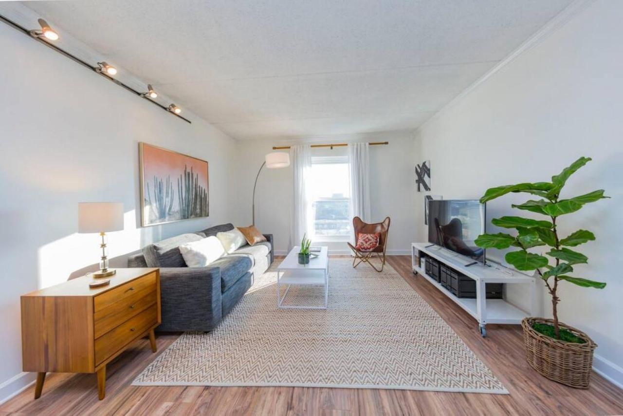 Music Row Retreat - 3 Beds, 1 Bedroom, Pool, Parking Νάσβιλ Εξωτερικό φωτογραφία